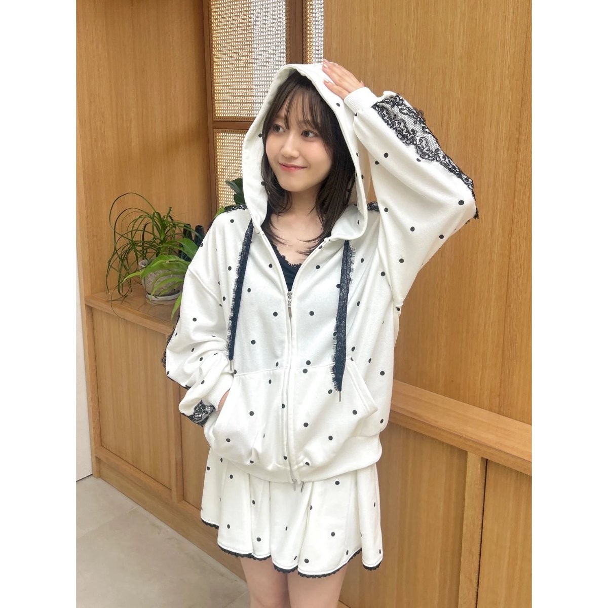 SNIDEL HOME レーススウェットスカショーパン アイボリー パーカーとのセットアップ
