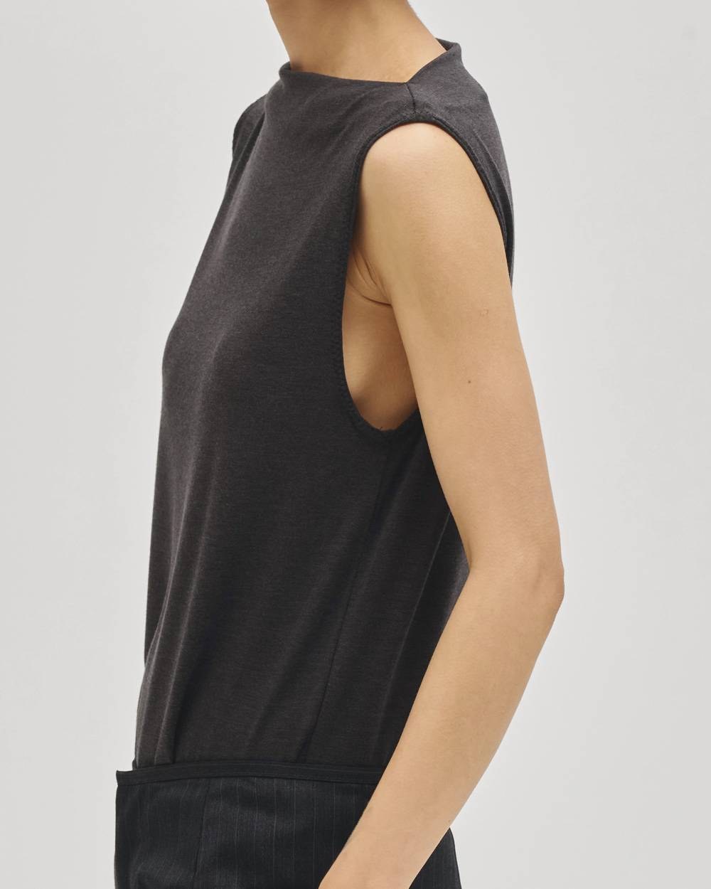 TODAYFUL Smooth Boatneck Tanktop 着用